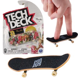 Tech Deck Fingerboard Skateboard Primitive Rodriguez + Aufkleber