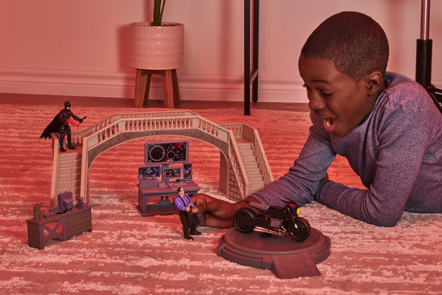 Das Batman Batcave Set Pinguin Pinguin Figuren und Fahrzeug