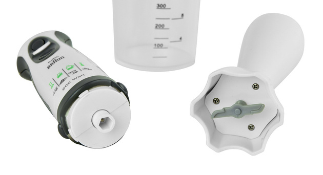 Braun Bender für Kinder mit Messbecher Klein 9624